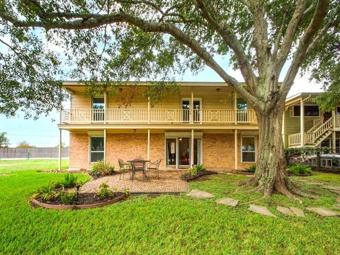 89 Bayou Lane Kemah TX 77565