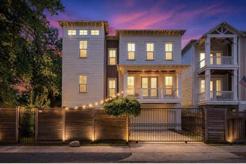 Photo of 1121 Moy Street, Houston, TX 77007 (MLS # 75410513)