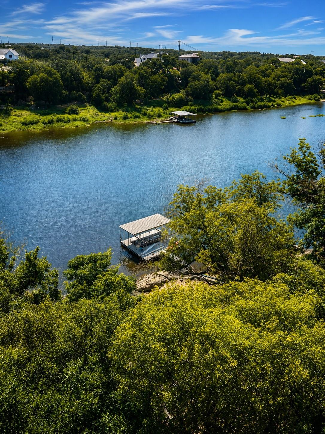 1216 Cliffview Drive