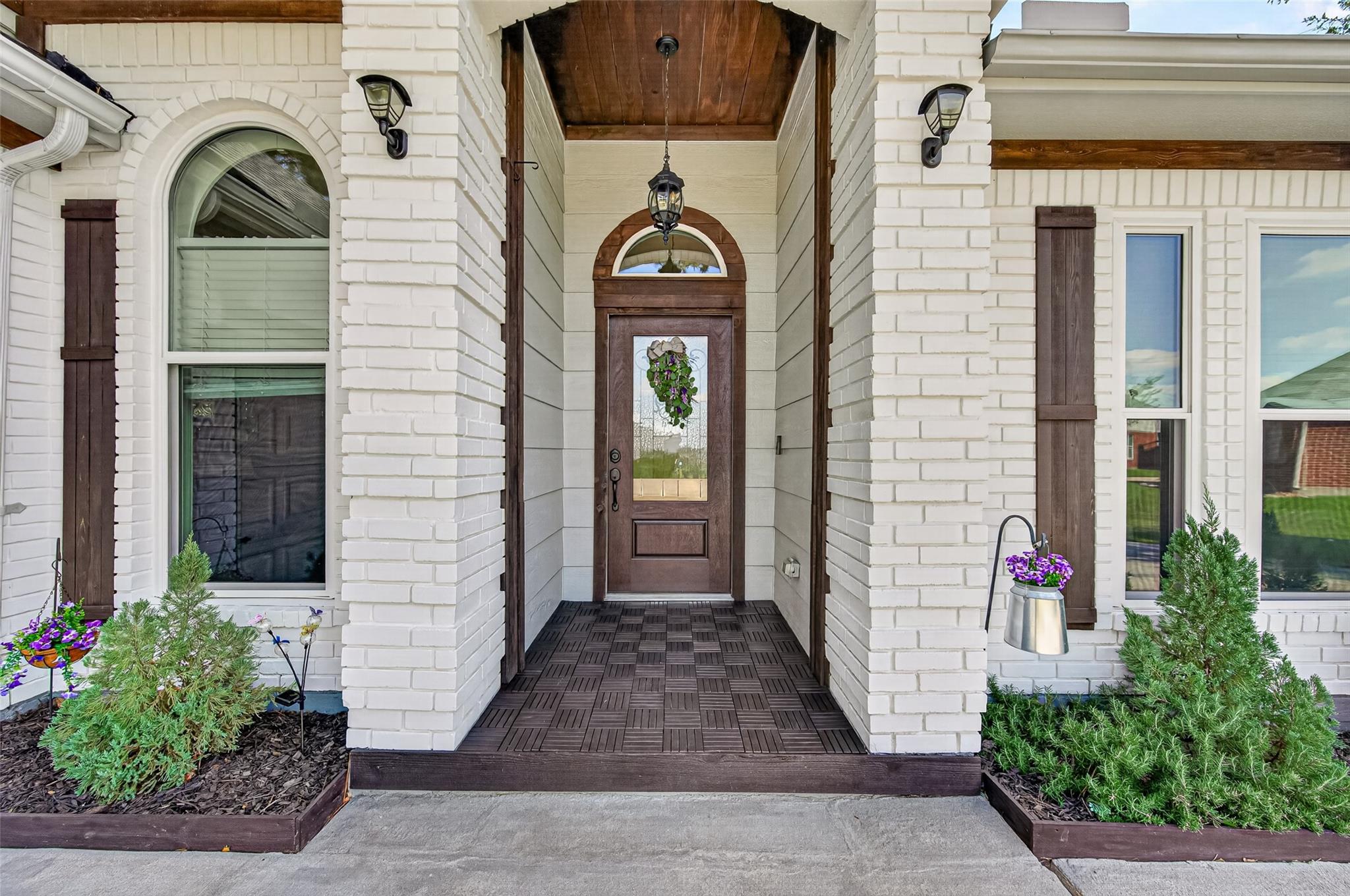 6410 Autumn Thistle Drive