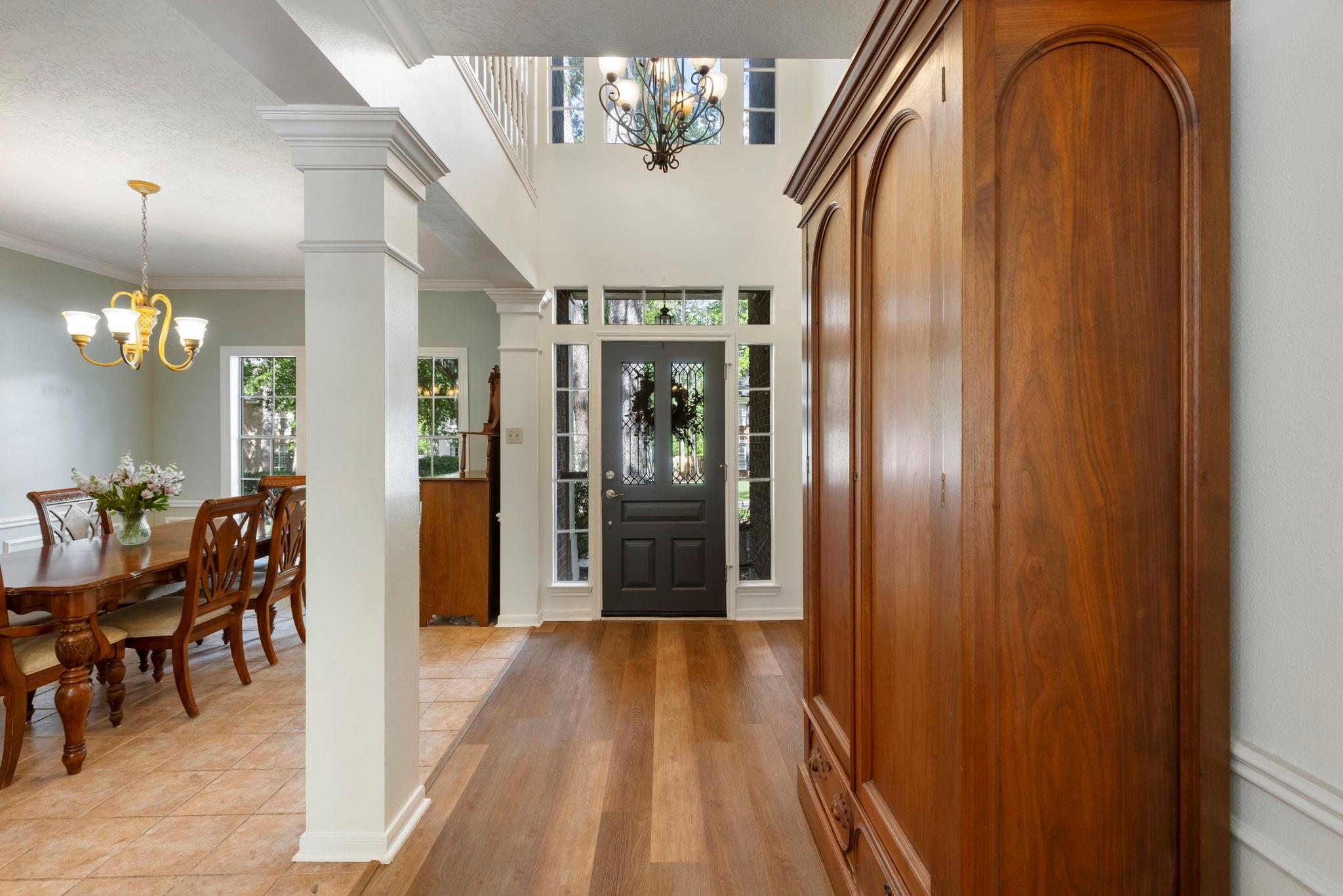 130 Quiet Oak Circle