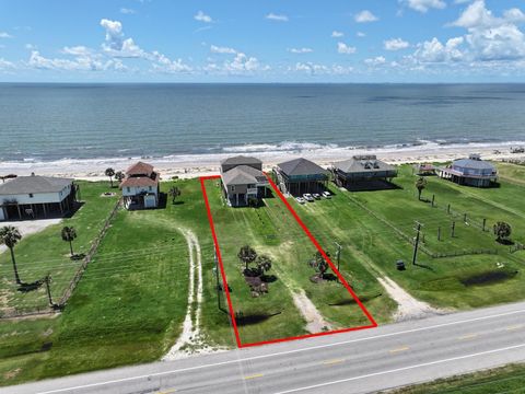 Homes For Sale - 1530 Highway 87<br/> Gilchrist, TX 77617