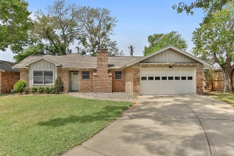 Homes For Rent - 1719 Longhorn Drive<br/> Houston, TX 77080