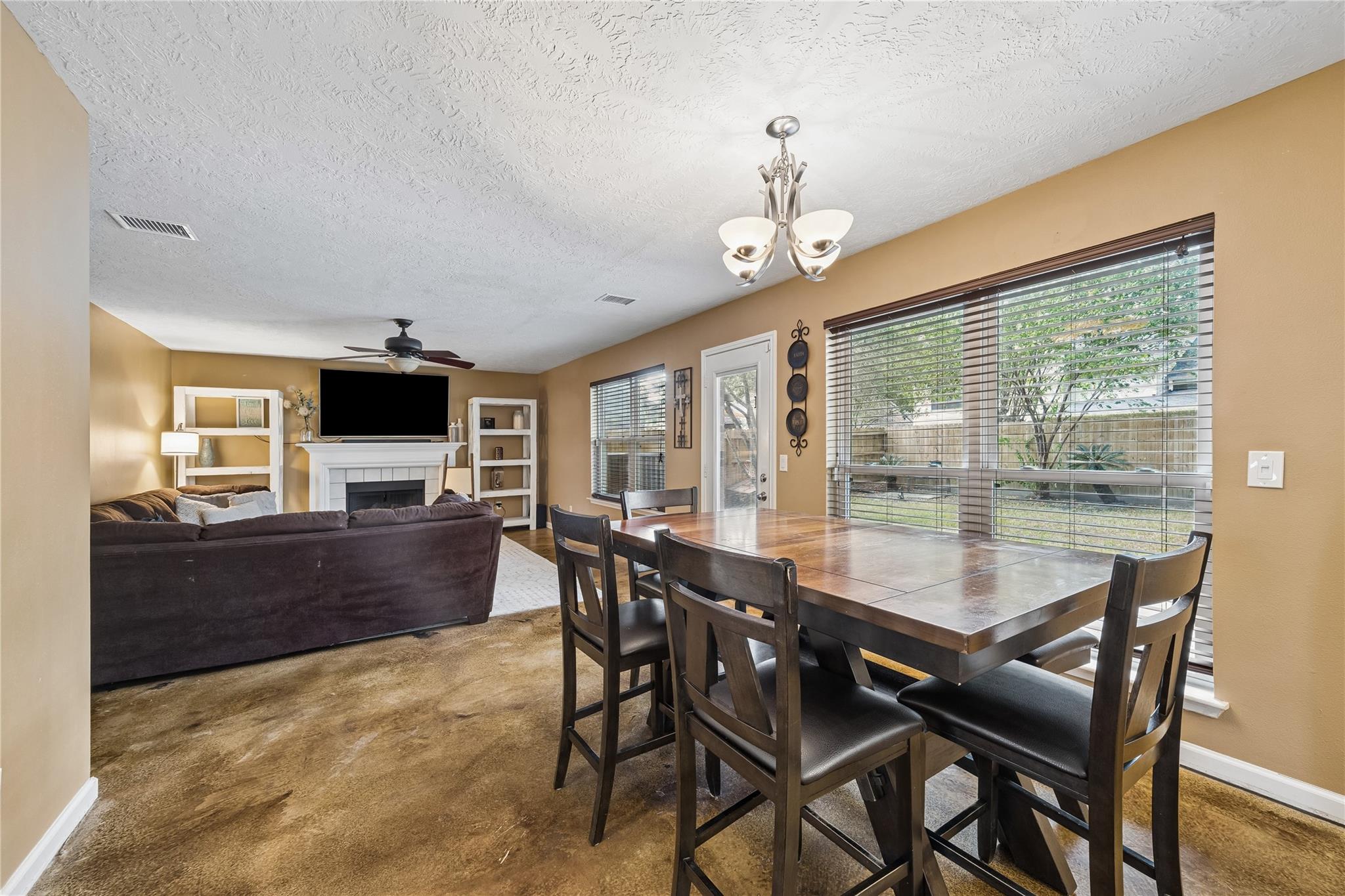 8902 Stoney Bend Drive