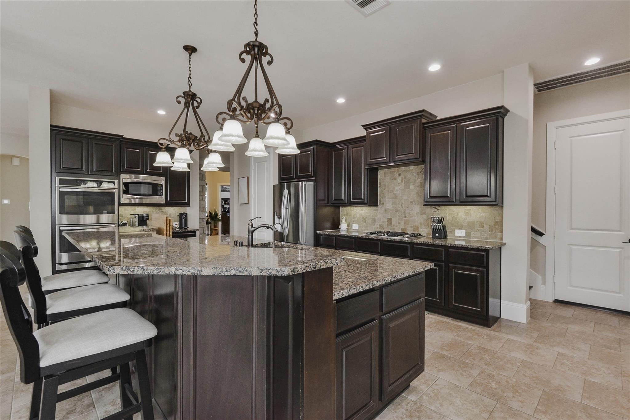 6827 Birdseye Maple Lane