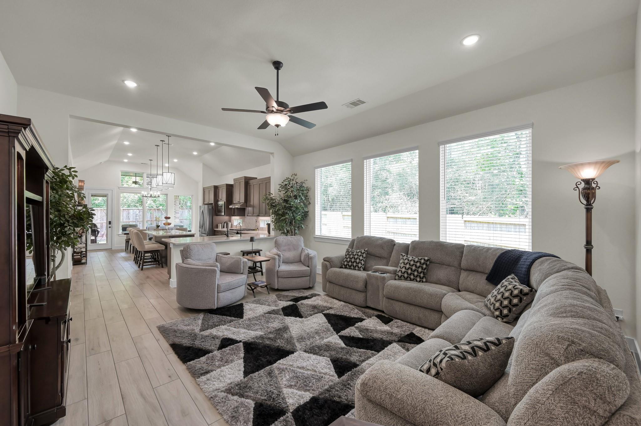251 Garden Rose Trail
