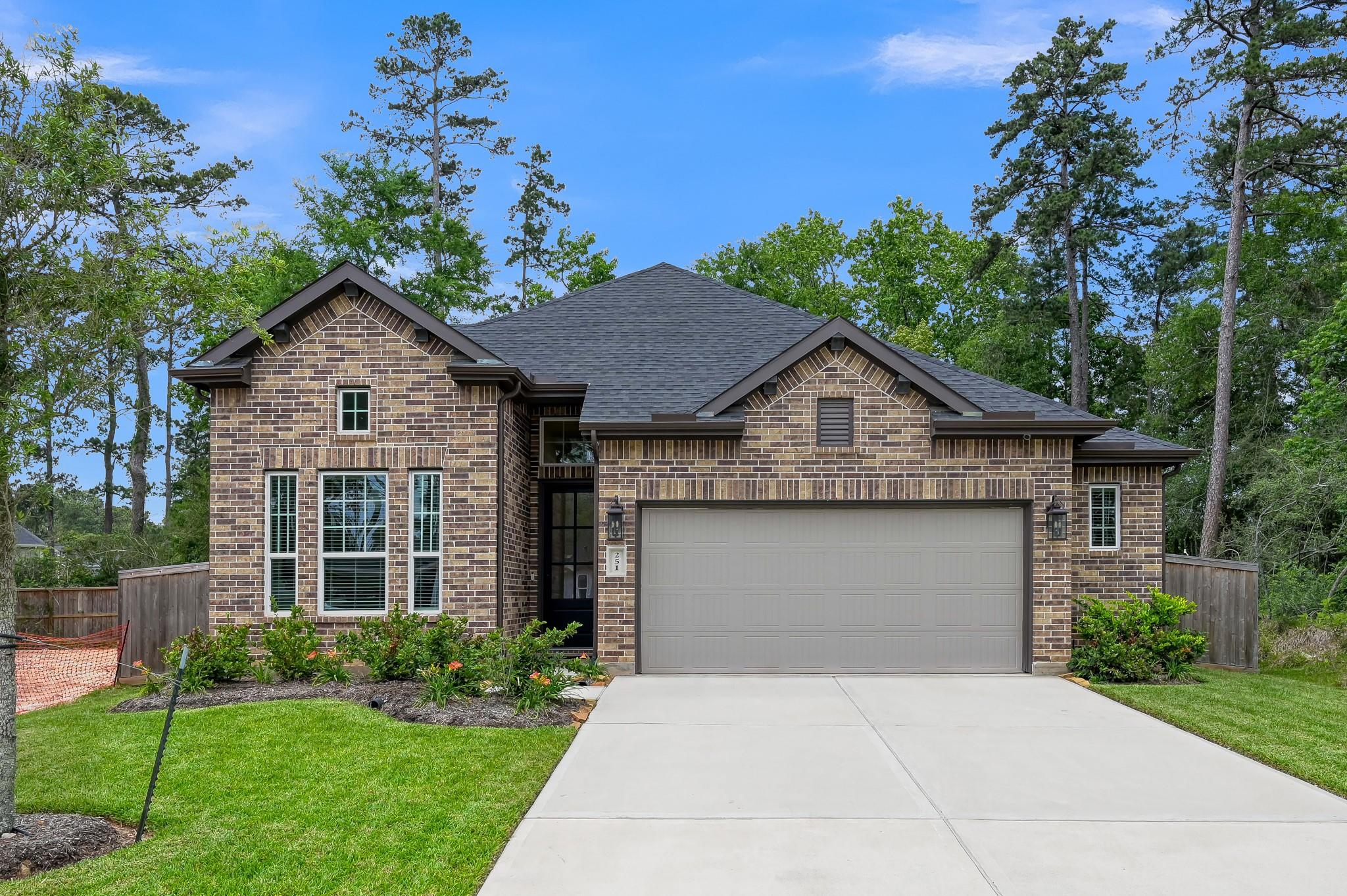 251 Garden Rose Trail