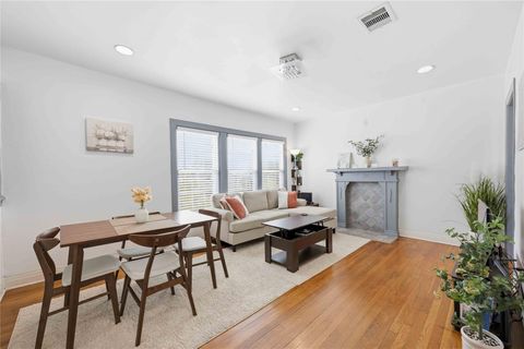 Photo of 1546 Lombardy Street #B, Houston, TX 77023 (MLS # 63059933)