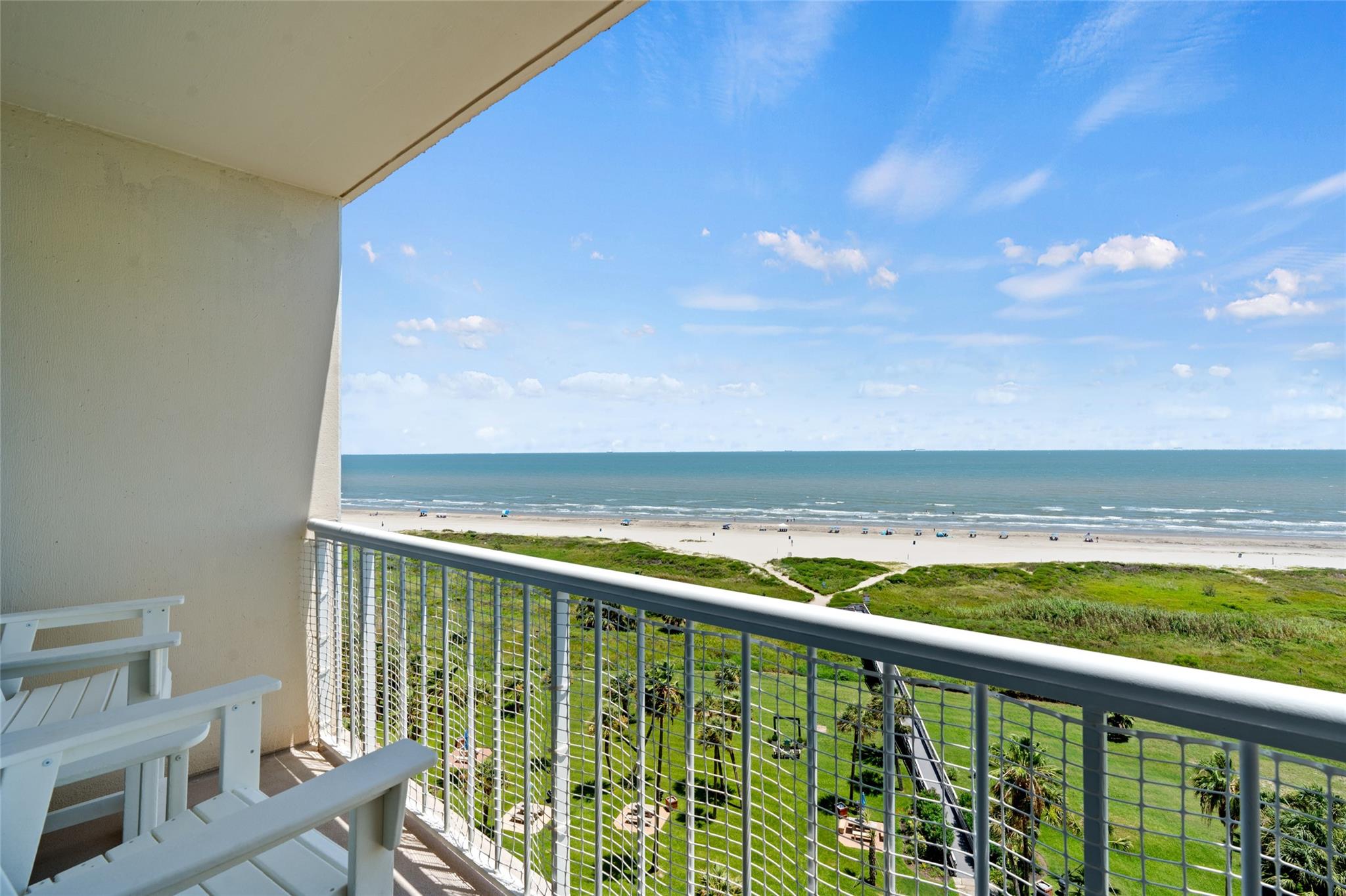 1401 E Beach Drive 809