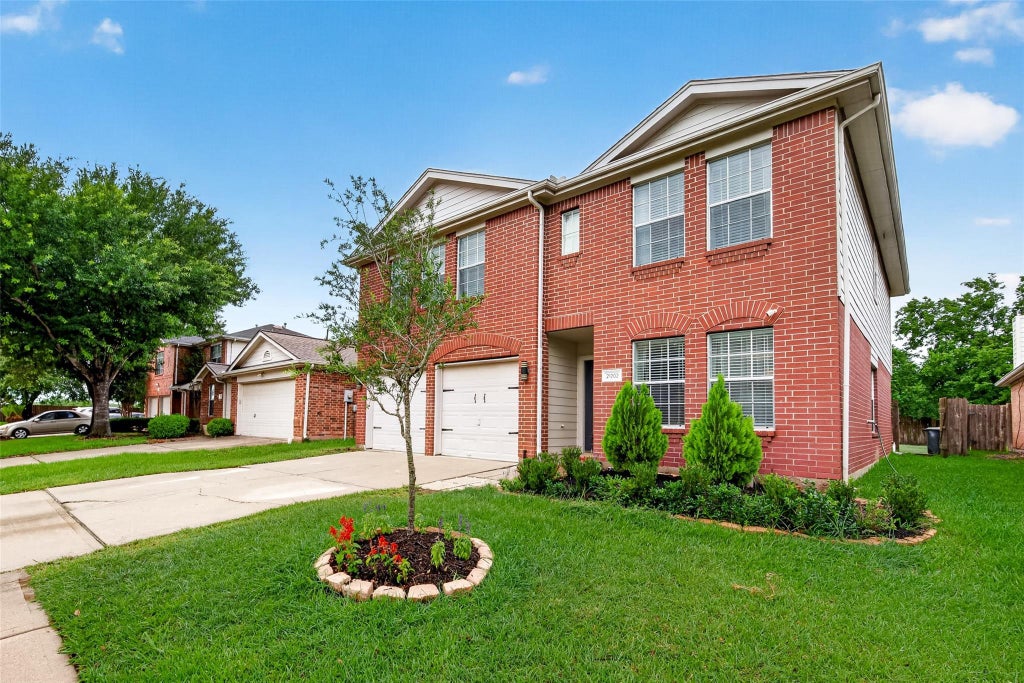 Photo of 21202 Barker Canyon Lane, Katy, TX 77450 (MLS # 2543918)