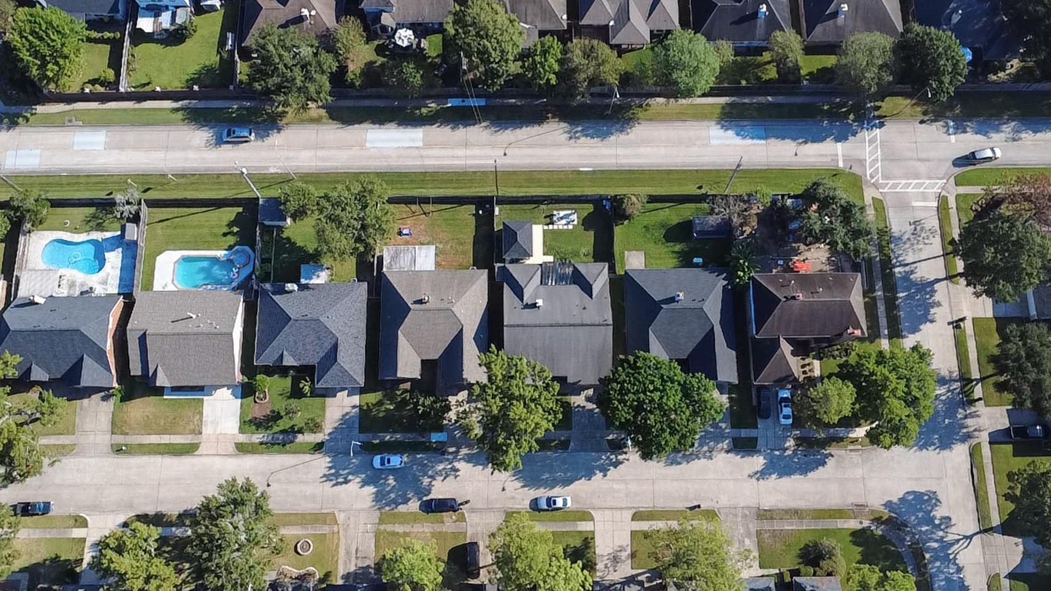 16039 Surrey Woods Drive