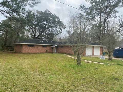 Photo of 1102 Avenue C, Sweeny, TX 77480 (MLS # 21170706)