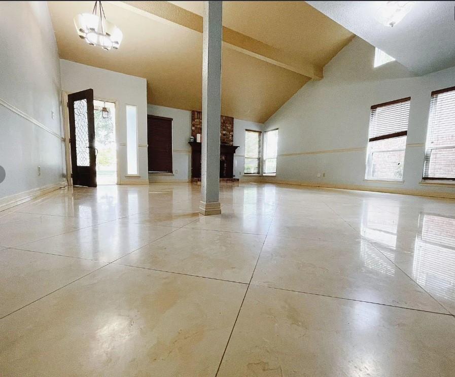 1906 Woodstream Blvd