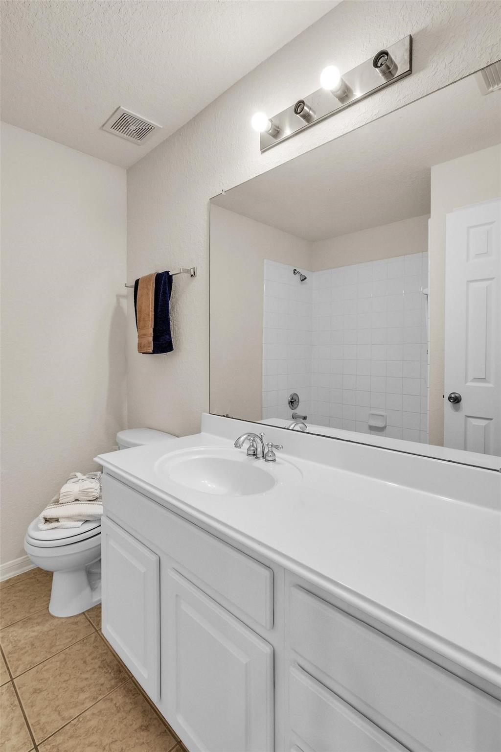 Sugar Land, Texas 77479, United States, 4 Bedrooms Bedrooms, ,4 BathroomsBathrooms,Residential,Active,218774