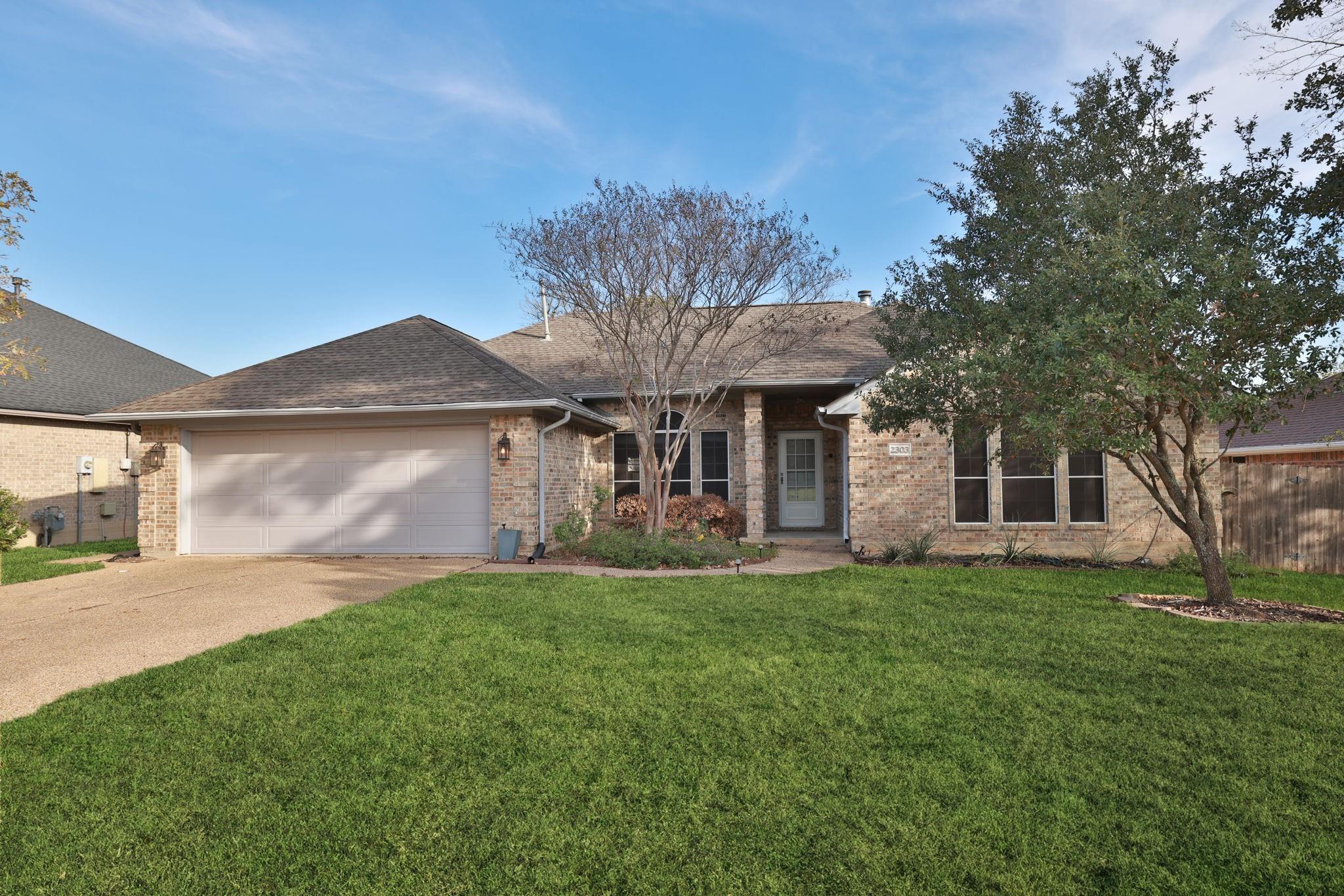 2303 N Pioneer Trail