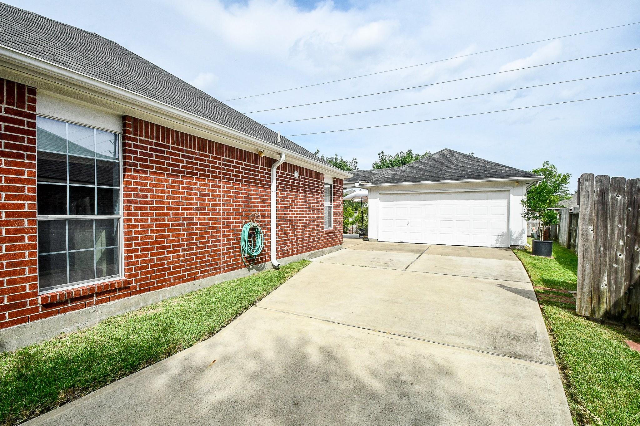 2314 Barton River Court
