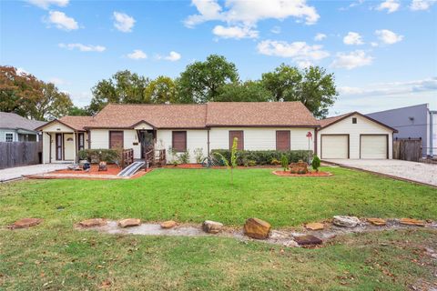 405 N Magnolia Street Highlands TX 77562
