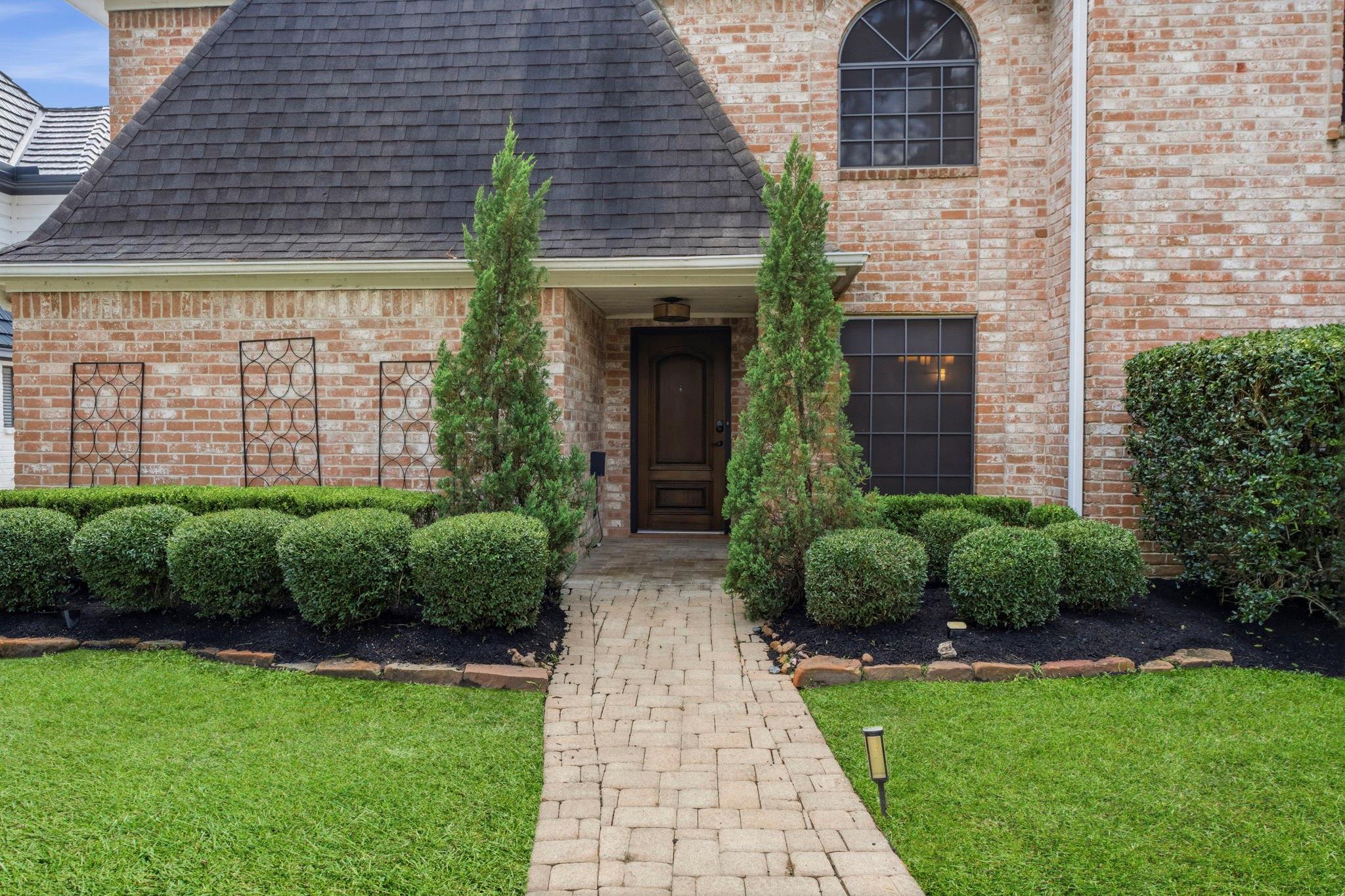 18319 Trace Forest Drive