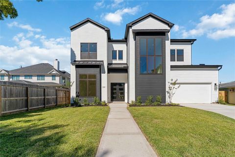 Photo of 1458 Oak Tree Drive, Houston, TX 77055 (MLS # 61296664)