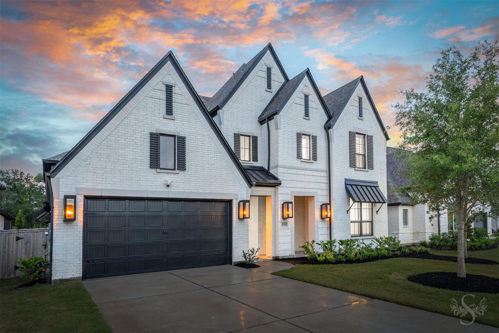 4318 Driftrose Drive