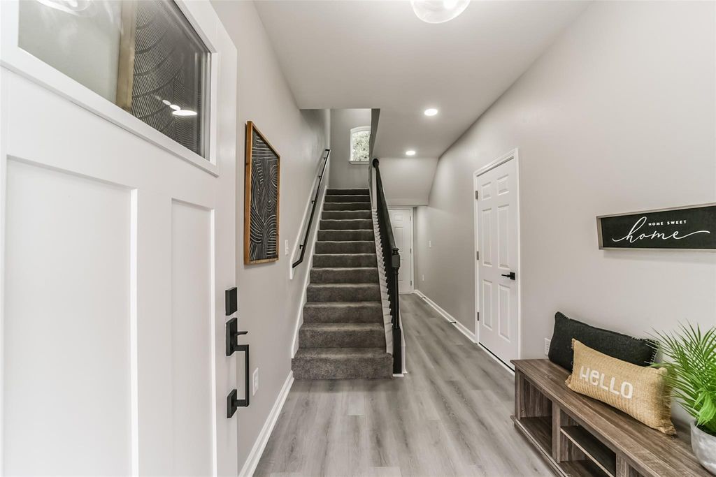 Photo of 2519 Washington Street #205, Waller, TX 77484 (MLS # 11378559)