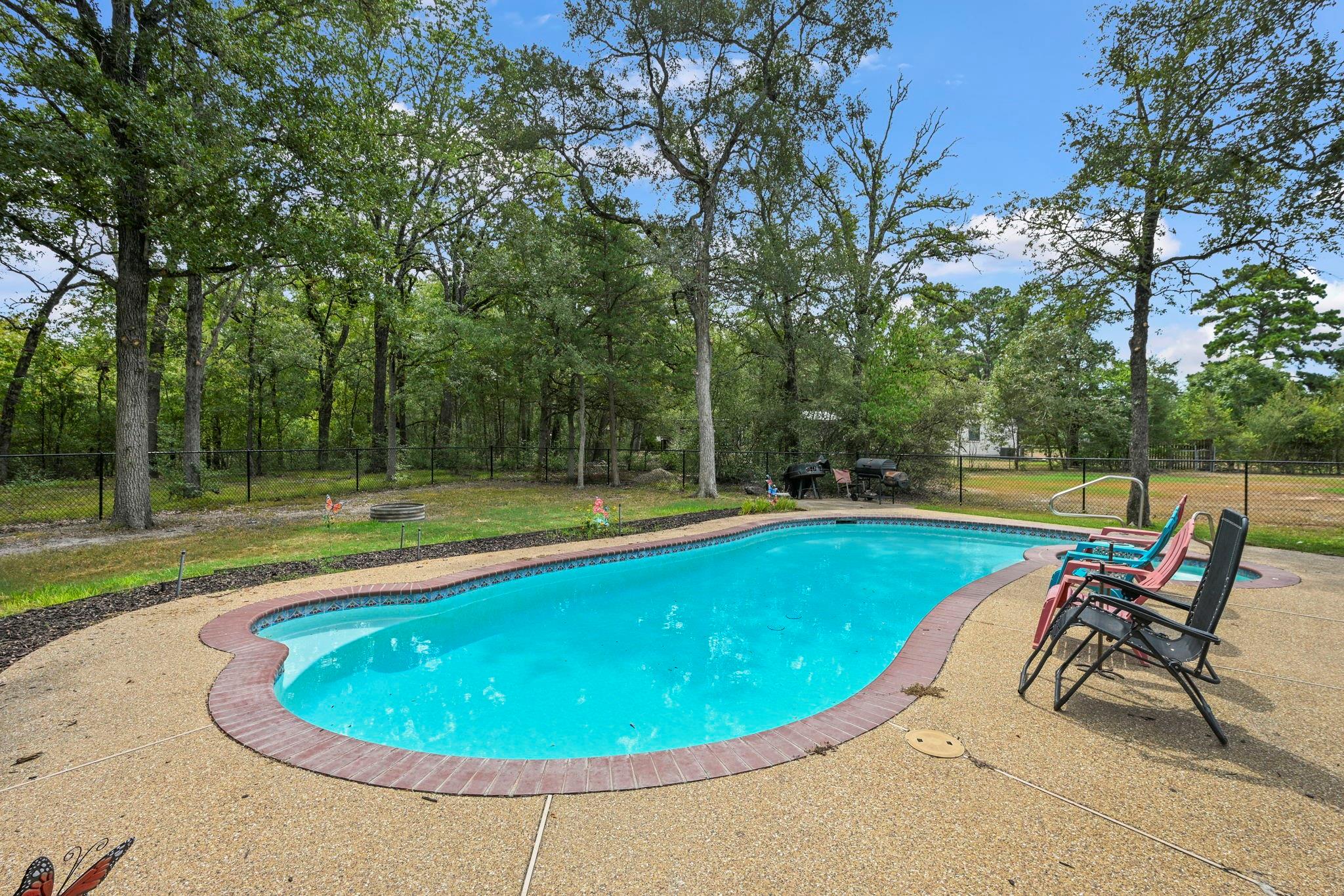 7601 Jones Road