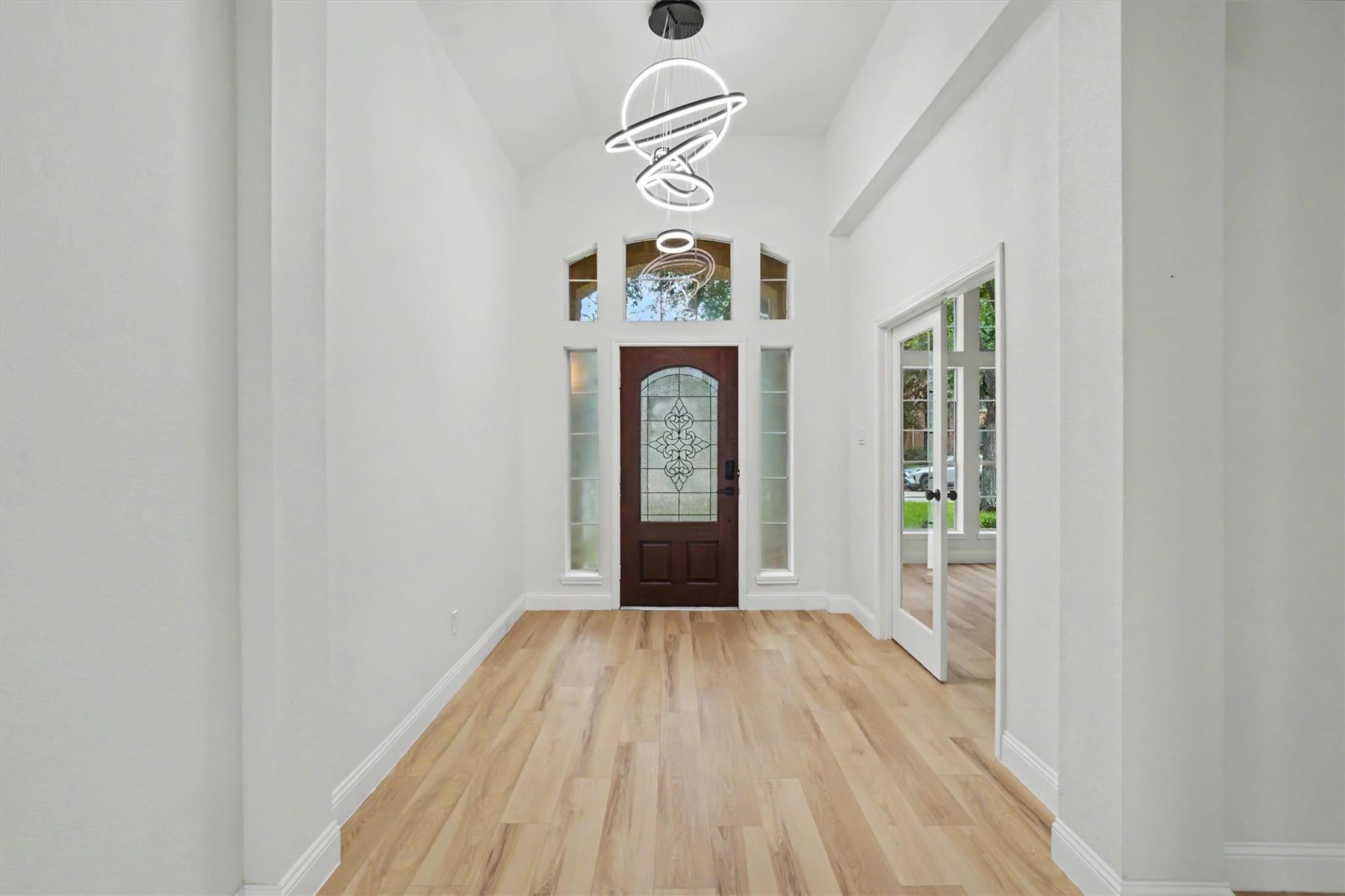2905 Summer Cape Court