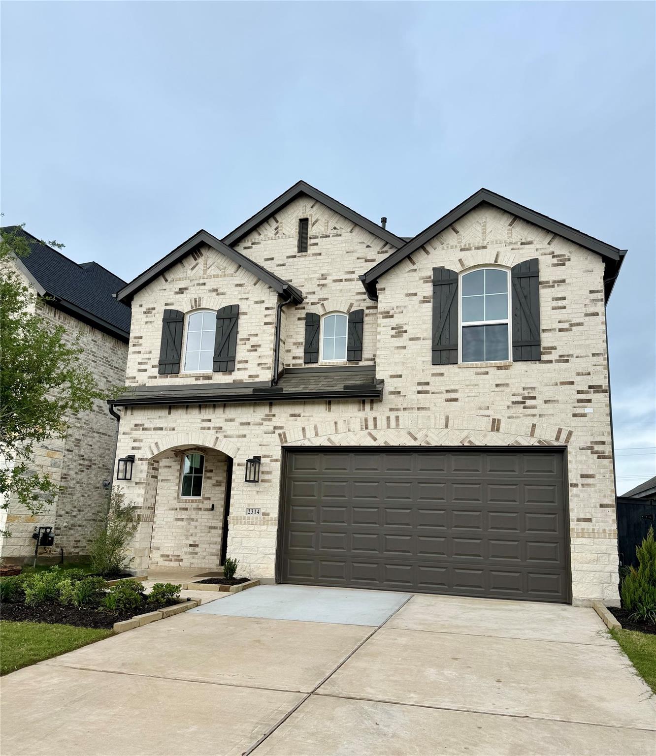 2314 Fresh Flower Way