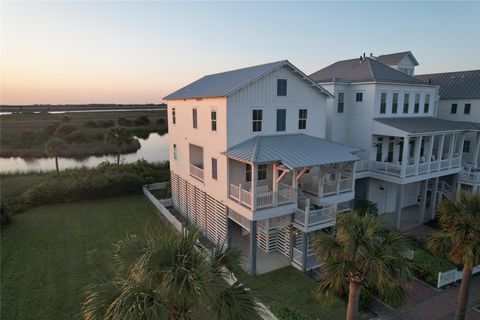 Photo of 1510 Beachtown Drive, Galveston, TX 77550 (MLS # 86757721)