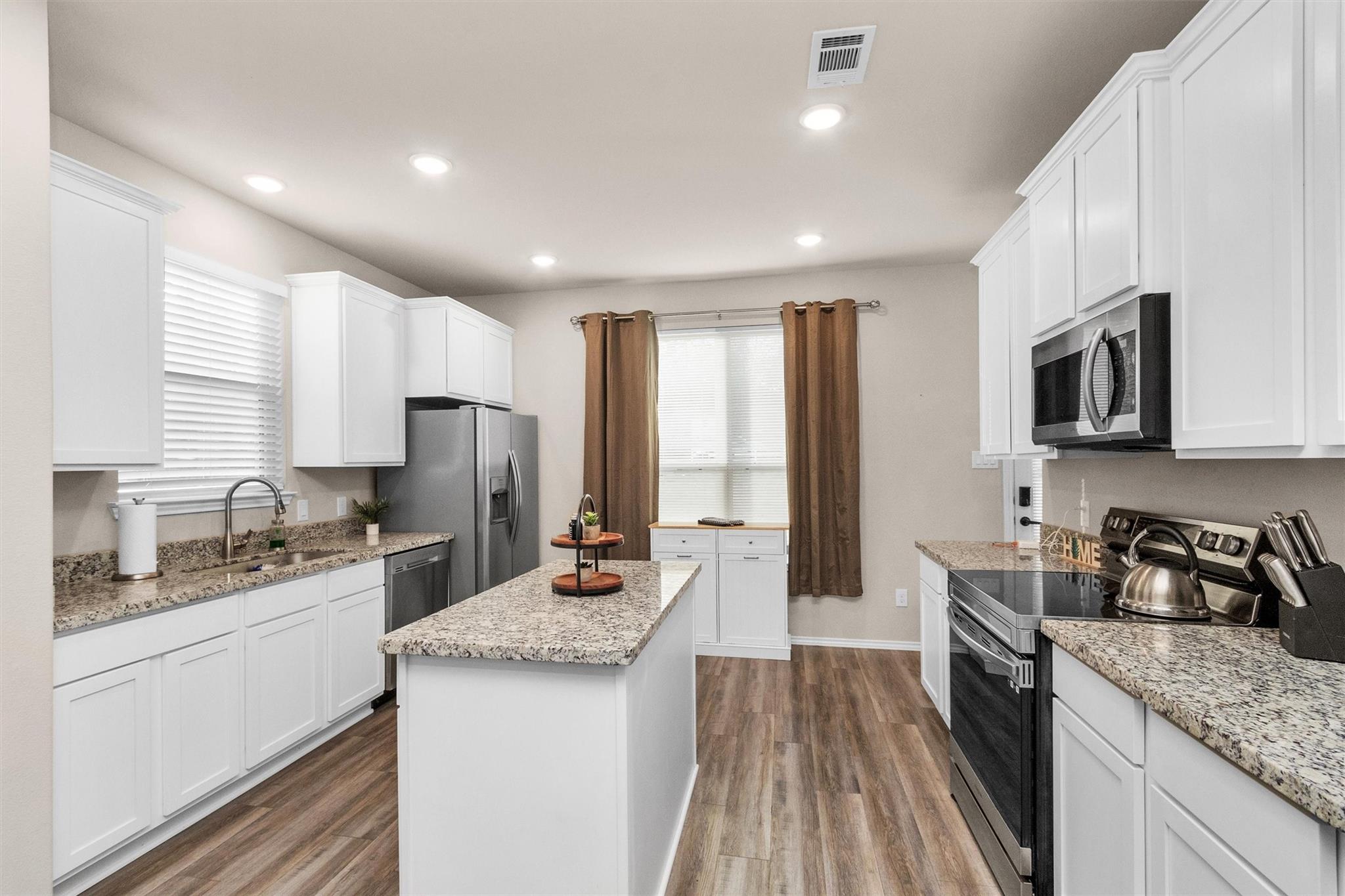 710 Crystal River Road