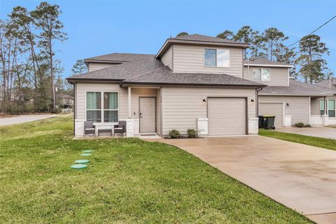 Photo of 710 Crystal River Road, Conroe, TX 77316 (MLS # 43573909)