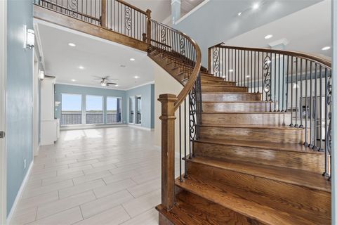 Tiny photo for 18922 Vantage View Lane, Houston, TX 77346 (MLS # 70134267)