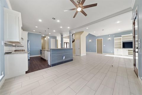 Tiny photo for 18922 Vantage View Lane, Houston, TX 77346 (MLS # 70134267)