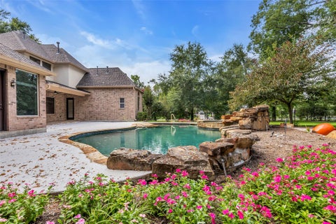 Photo of 27434 Whispering Maple Way, Spring, TX 77386 (MLS # 71742178)