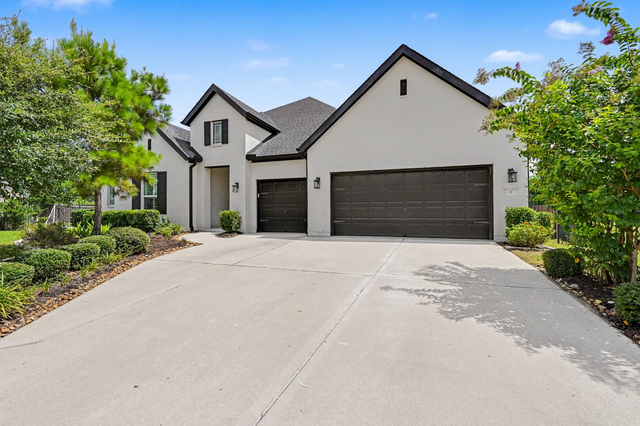 10 Venetia Grove Drive