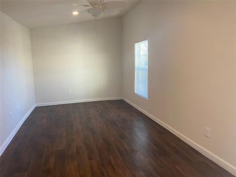 Tiny photo for 12115 Segrest Drive, Houston, TX 77047 (MLS # 50724698)