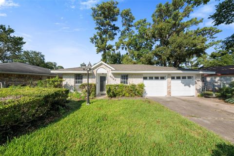 Photo of 9627 Glenwood Forest Drive, Houston, TX 77078 (MLS # 3563536) Photo of 9627 Glenwood Forest Drive, Houston, TX 77078 (MLS # 3563536)