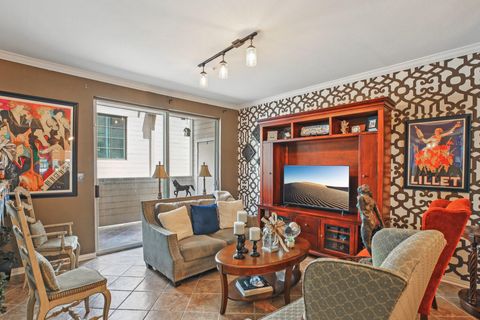 Photo of 2100 Welch Street #C113, Houston, TX 77019 (MLS # 28705103)