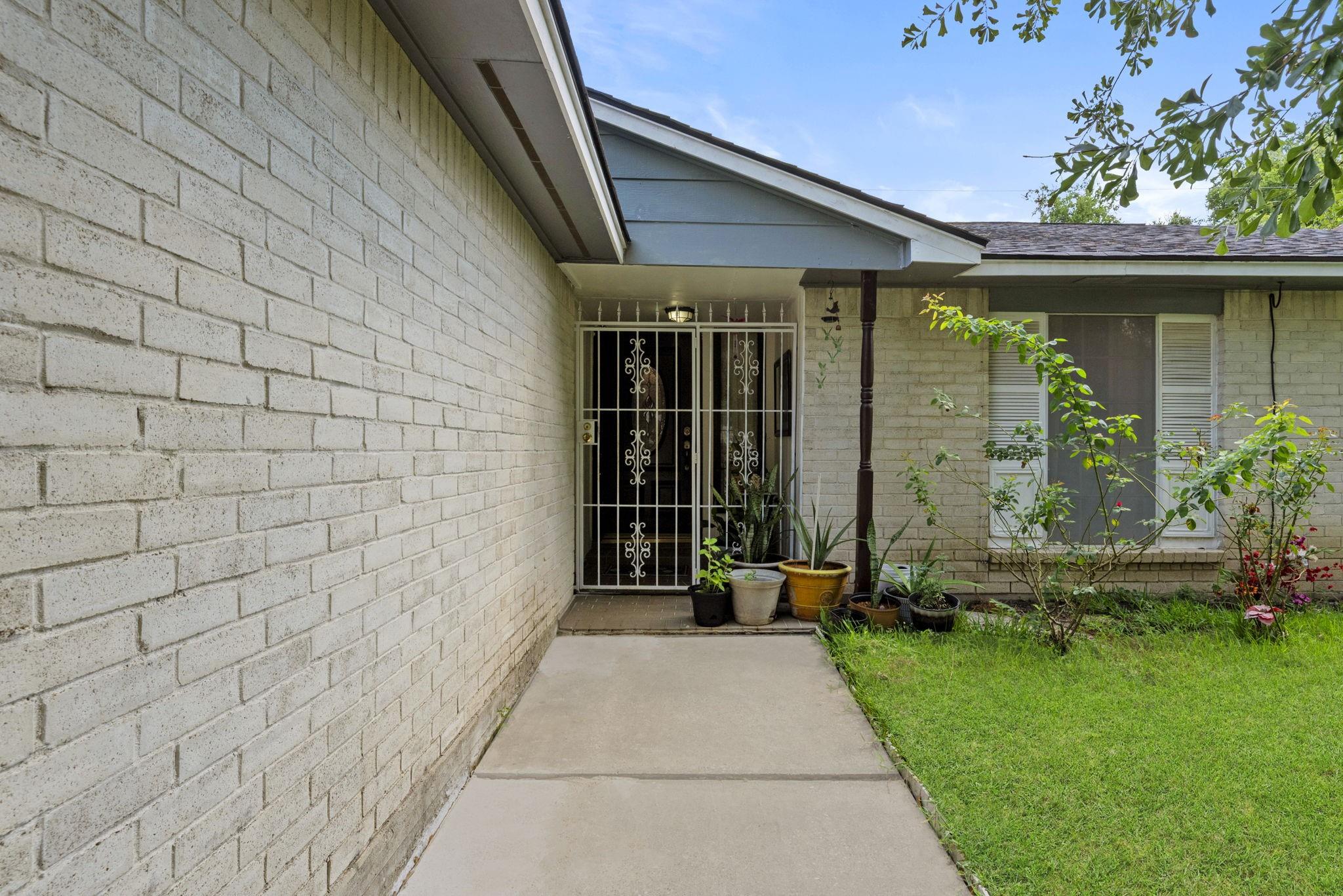 23602 Wintergate Drive