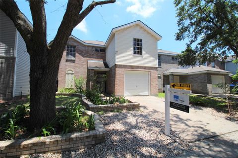 Photo of 2117 Whittier Drive, Houston, TX 77032 (MLS # 6193760)