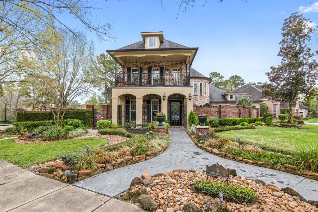 Photo of 15 Forest Green Trail, Kingwood, TX 77339 (MLS # 30798304)