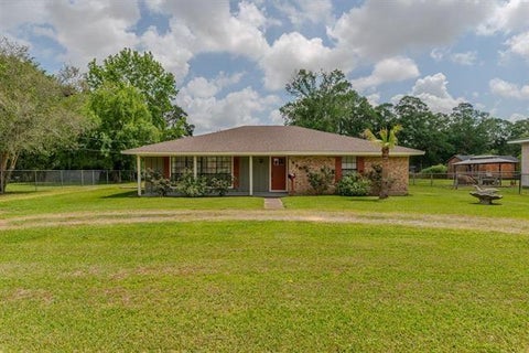 Photo of 476 Belvedere Drive, Beaumont, TX 77706 (MLS # 37899610)