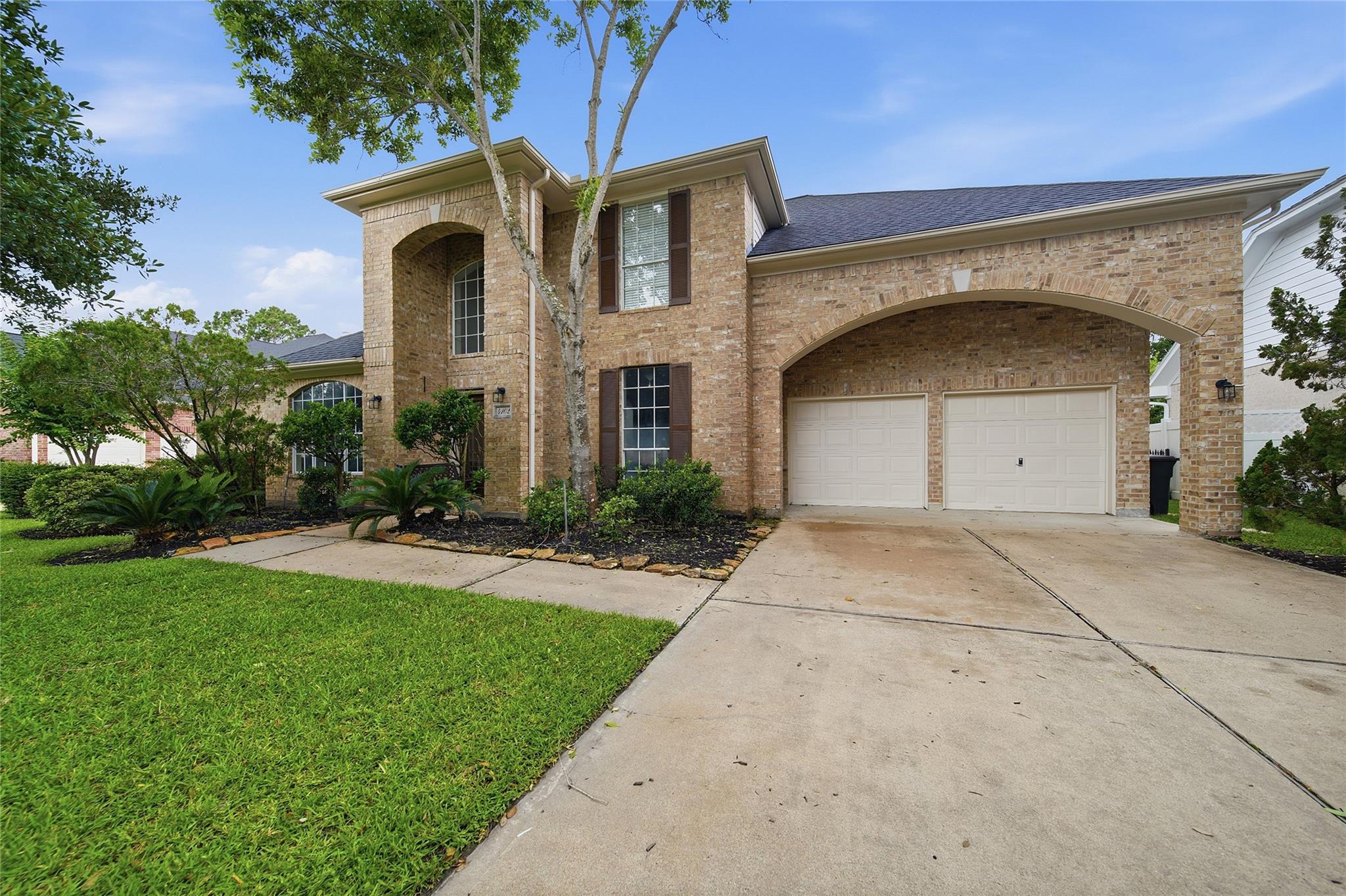 4102 Belvoir Park Drive