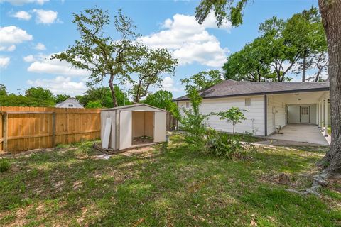 Tiny photo for 1102 Belaya Lane, Houston, TX 77090 (MLS # 97689761)