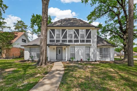 Photo of 1102 Belaya Lane, Houston, TX 77090 (MLS # 97689761)