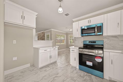 Tiny photo for 1102 Belaya Lane, Houston, TX 77090 (MLS # 97689761)