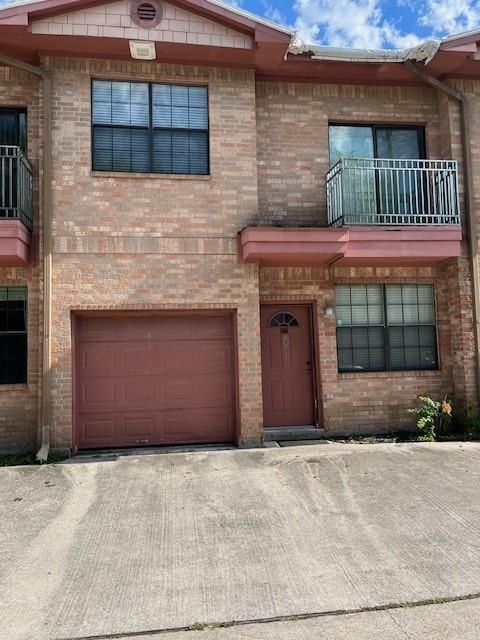Photo of 9400 Bellaire Blvd Blvd #207, Houston, TX 77036 (MLS # 14092769)