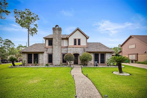 Photo of 3700 September Drive, Baytown, TX 77521 (MLS # 34584346) Photo of 3700 September Drive, Baytown, TX 77521 (MLS # 34584346)