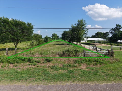 Photo of TBD Crennan Lane, Hearne, TX 77859 (MLS # 86397740)