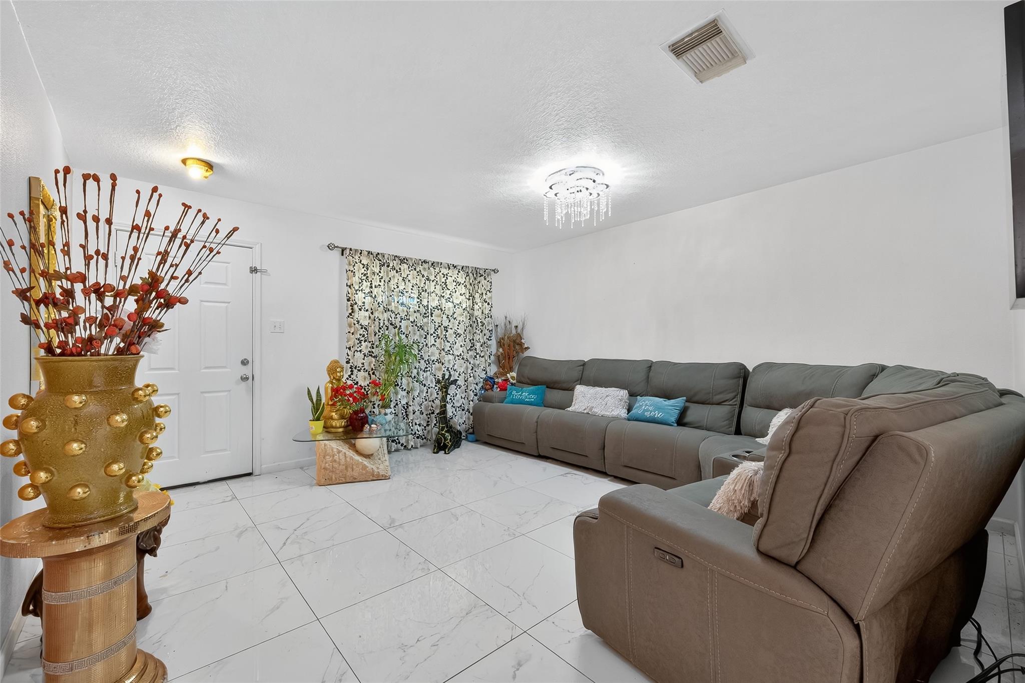 Humble, Texas 77396, United States, 4 Bedrooms Bedrooms, ,2 BathroomsBathrooms,Residential,Active,198869